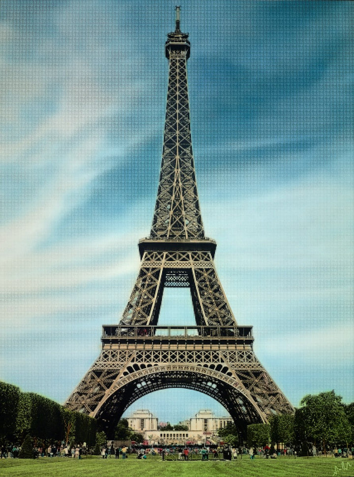 Eiffel Tower by Nick Holdsworth